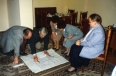 Czesław Sobociński w pracy nad nowym układem funkcjonalnym obiektu 1996 r.